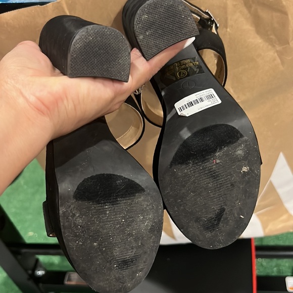 🖤 Olivia Ferguson shoes Forever21 open toed heels - Picture 9 of 10